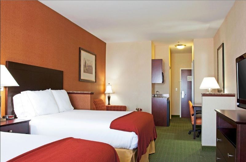 Holiday Inn Express Reno Airport By Ihg Exterior photo